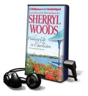 Waking Up in Charleston [With Earbuds] di Sherryl Woods edito da Findaway World