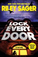 Lock Every Door di Riley Sager edito da DUTTON BOOKS