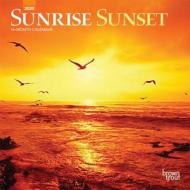 Sunrise Sunset 2020 Mini Wall Calendar di Inc Browntrout Publishers edito da Brown Trout