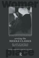 Servicing the Middle Classes di Nicky Gregson edito da Routledge