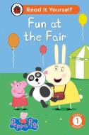 Peppa Pig Fun At The Fair: Read It Yourself - Level 1 Early Reader di Ladybird, Peppa Pig edito da Penguin Random House Children's UK