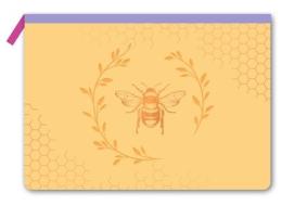 Queen Bee Accessory Pouch di Insight Editions edito da Insight Editions