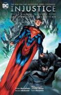 Injustice: Gods Among Us Year Five- The Complete Collection di Brian Buccellato edito da D C COMICS