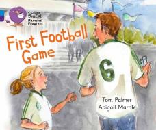 First Football Game di Tom Palmer edito da HarperCollins Publishers