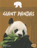Giant Pandas di Brenda Haugen edito da Capstone Press