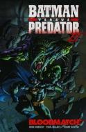 Batman Vs Predator di Dave Gibbons, Doug Moench edito da Titan Books Ltd