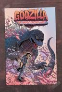 Godzilla: The Half-Century War di James Stokoe edito da IDEA & DESIGN WORKS LLC