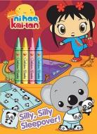 Silly, Silly Sleepover! [With 4 Big Chunky Crayons] edito da Golden Books