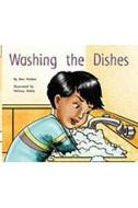 Rigby Flying Colors: Leveled Reader Bookroom Package Red Washing the Dishes di Various, Rigby edito da Rigby