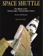Space Shuttle di Dennis R. Jenkins edito da Crecy Publishing Limited