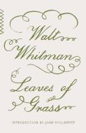 Leaves Of Grass di Walt Whitman edito da Random House USA Inc