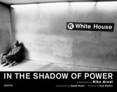 In the Shadow of Power edito da Charta