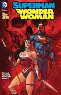 Superman/wonder Woman Vol. 3 (the New 52) di Peter Tomasi edito da Dc Comics