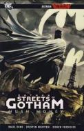 Batman: Streets Of Gotham di Paul Dini edito da Titan Books Ltd