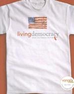 Living Democracy di Daniel M. Shea, Joanne Connor Green, Christopher E. Smith edito da Pearson Education Limited