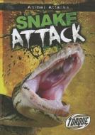 Snake Attack di Lisa Owings edito da TORQUE
