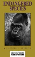 Endangered Species di Clifford J. Sherry edito da ABC-CLIO