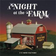 A Night at the Farm: A Bedtime Party di Chelsea Cates, Quinn Metal Corbin edito da RUNNING PR KIDS