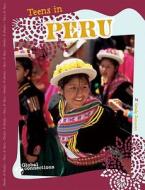 Teens in Peru di Sandy Donovan edito da Compass Point Books