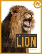 Lion di Melissa Gish edito da CREATIVE ED & PAPERBACKS