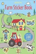 Farm Sticker Book di Cecilia Johansson edito da Usborne Publishing Ltd
