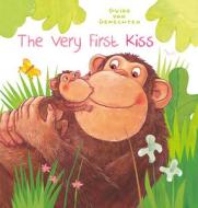 The Very First Kiss di Guido Van Genechten edito da Clavis