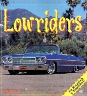 Lowriders di Robert Genat edito da Motorbooks International