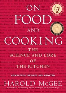 On Food and Cooking: The Science and Lore of the Kitchen di Harold Mcgee edito da SCRIBNER BOOKS CO