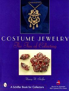 Costume Jewelry: The Fun of Collecting di Nancy Schiffer edito da Schiffer Publishing Ltd