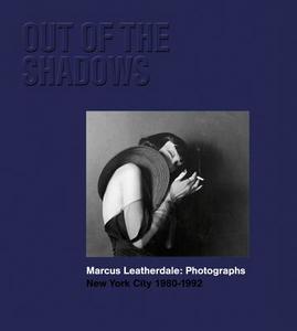 Out of the Shadows di Marcus Leatherdale, Claudia Summers, Paul Bridgewater edito da ACC Art Books