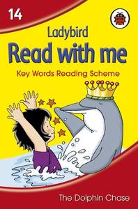 Read With Me The Dolphin Chase edito da Penguin Books Ltd
