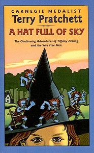A Hat Full of Sky di Terence David John Pratchett edito da Perfection Learning