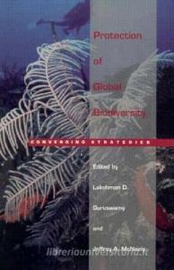 Protection of Global Biodiversity di L. D. Guruswamy edito da Duke University Press