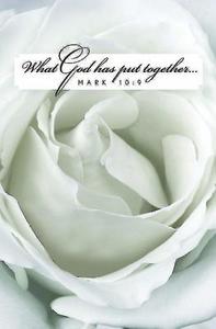 White Rose Bloom Wedding Bulletin, Regular Size, Package of 50 edito da Abingdon Press