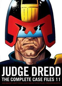 Judge Dredd: The Complete Case Files, Volume 11 di John Wagner, Alan Grant edito da 2000 AD