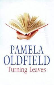 Turning Leaves di Pamela Oldfield edito da Severn House Publishers