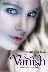 Vanish di Sophie Jordan edito da HarperCollins Publishers