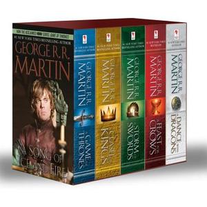 A Game of Thrones 1-5 Boxed Set. TV Tie-In di George R. R. Martin edito da Random House LCC US