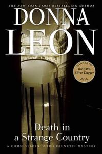 Death in a Strange Country di Donna Leon edito da GROVE ATLANTIC