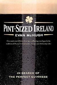 Pint-Sized Ireland di Evan Mchugh edito da St. Martins Press-3PL