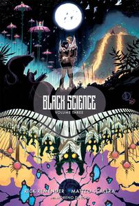 Black Science Volume 3: A Brief Moment Of Clarity 10th Anniversary Deluxe Hardcover di Remender edito da Diamond Comic Distributors, Inc.