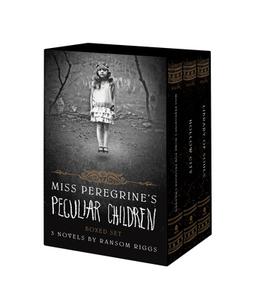 Miss Peregrine's Peculiar Children Boxed Set di Ransom Riggs edito da Random House LCC US